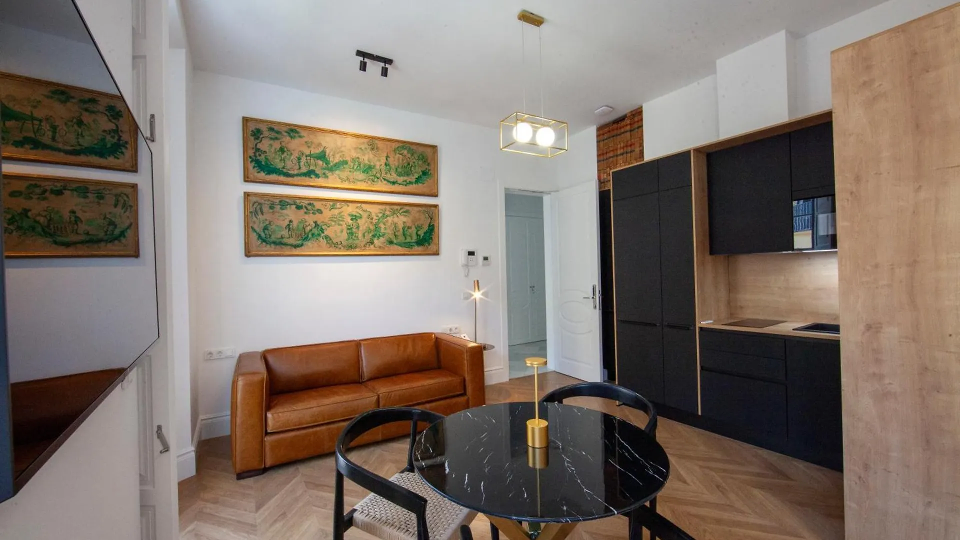 Apartment Pries Homes - Little Lotus Malaga