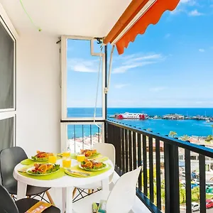  Apartment 76. Cristianos First Sea Line, Parking, Wi Fi Spain