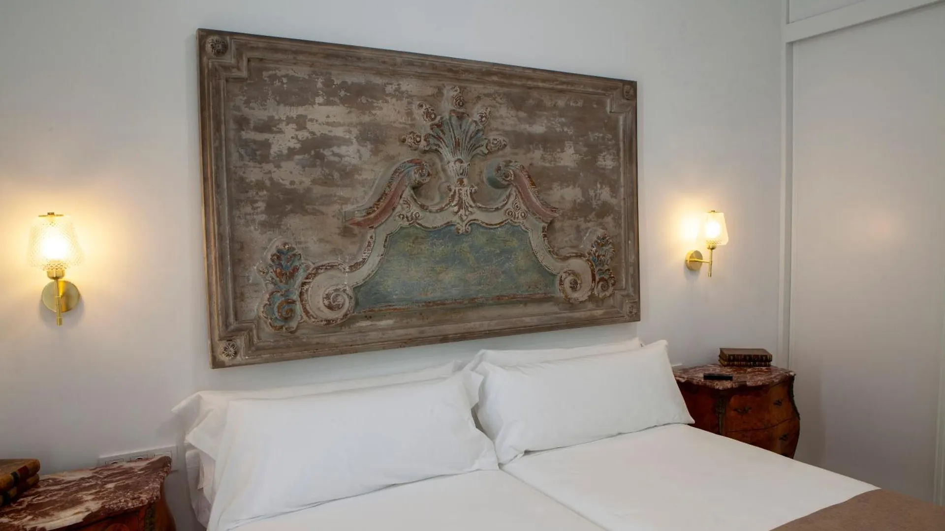 Apartment Pries Homes - Little Lotus Malaga